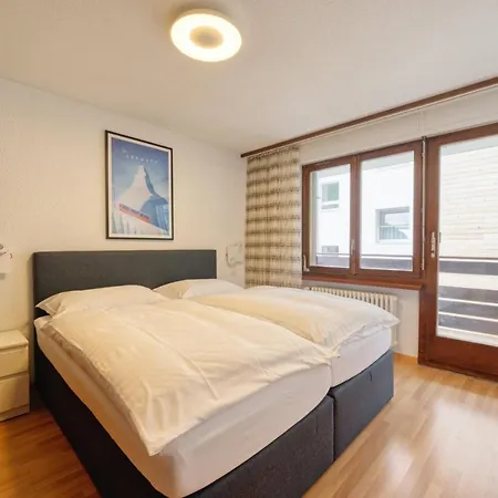 Two Bedroom - Matterhorn View Apartmán *